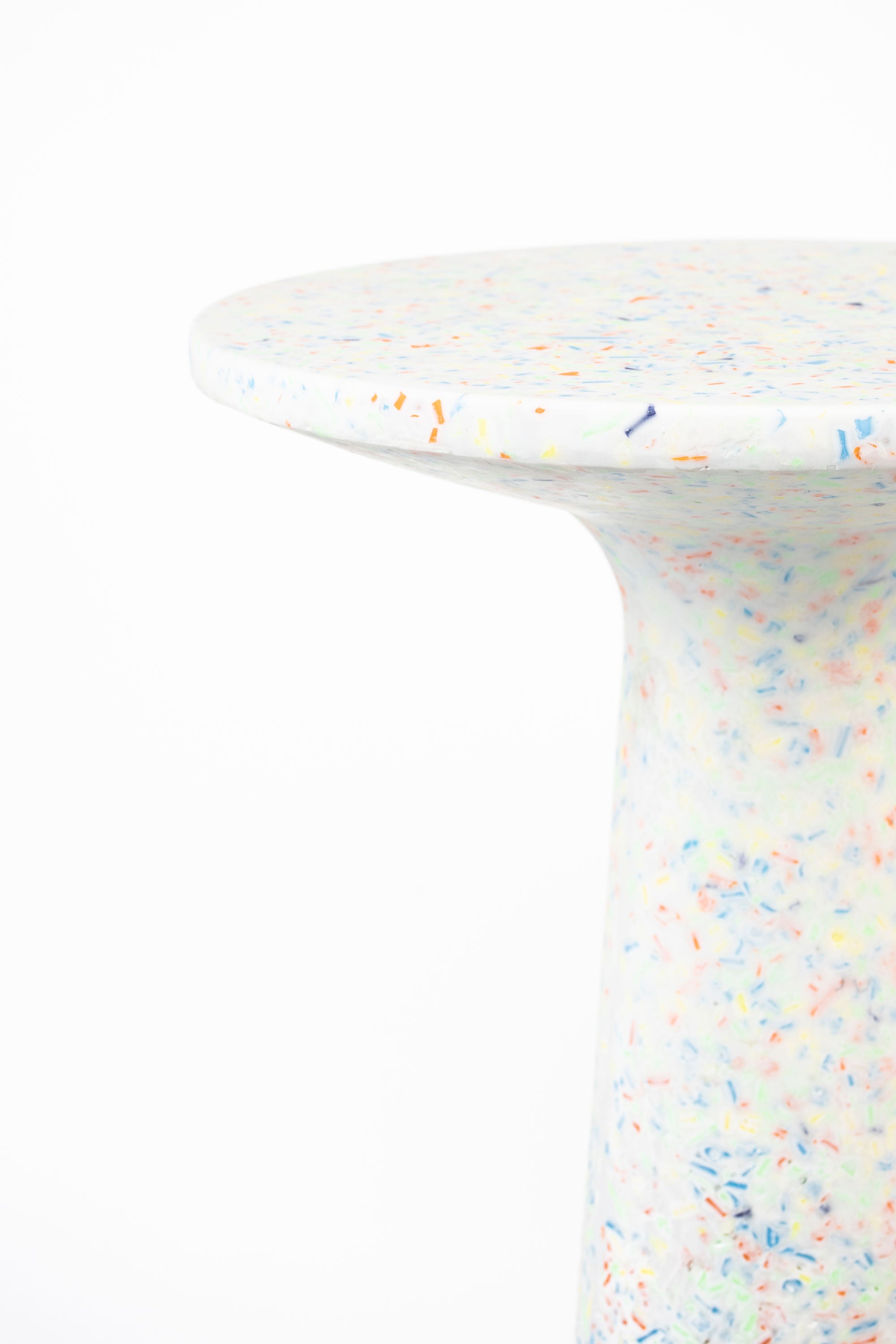 Zuiver Victoria Multi Terrazzo Round Side Table Small